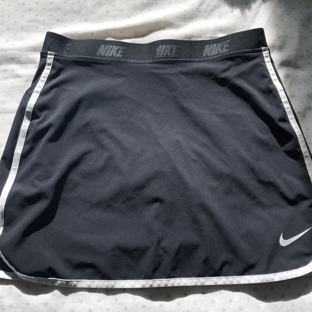Nike Girl’s Dri-Fit Golf Skort